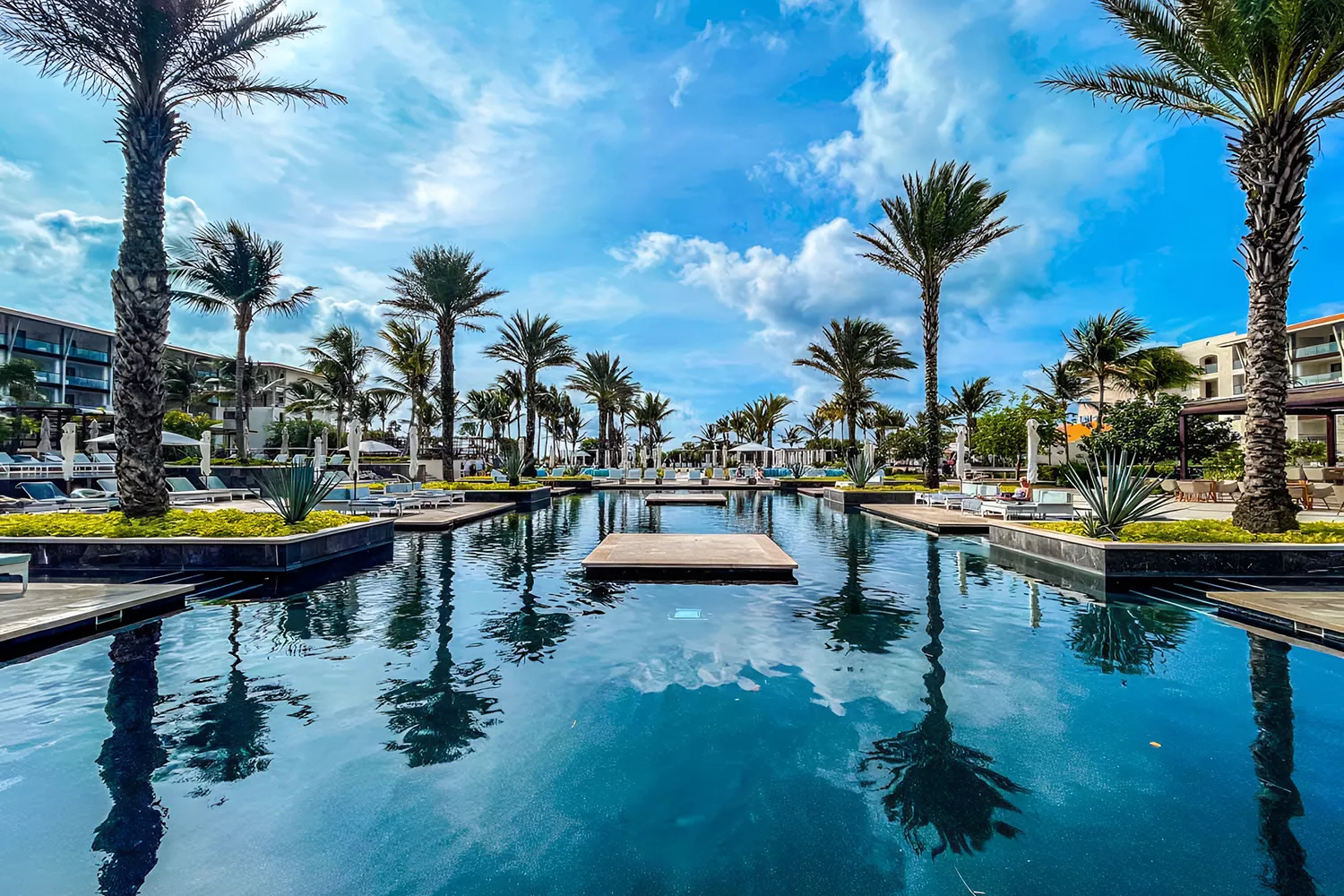 Unico Riviera Maya Resort certificate