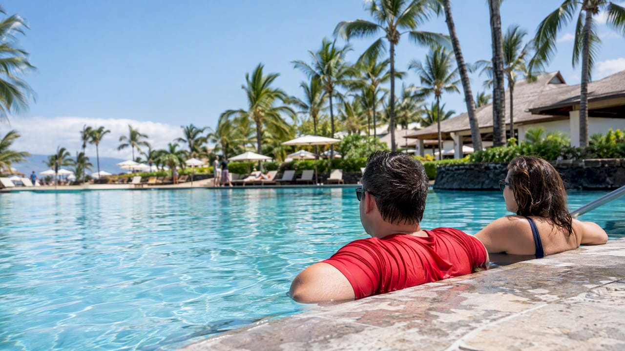 Employee Spot Awards Travel: 10 Ideas for 2026