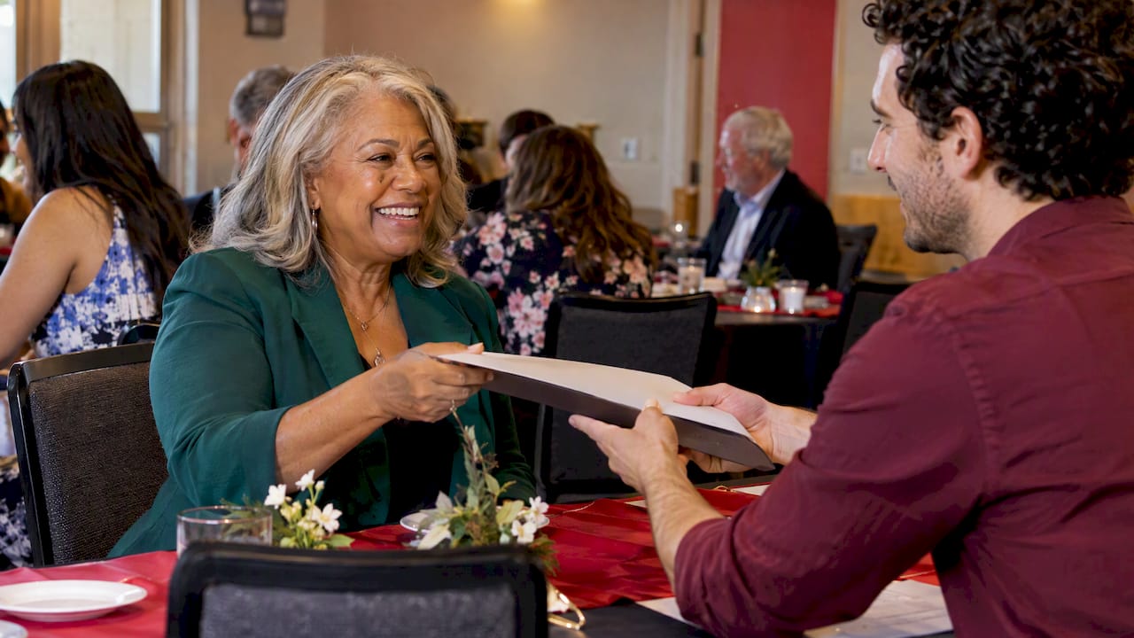 Donor Incentive Ideas: 15 That Work in 2026
